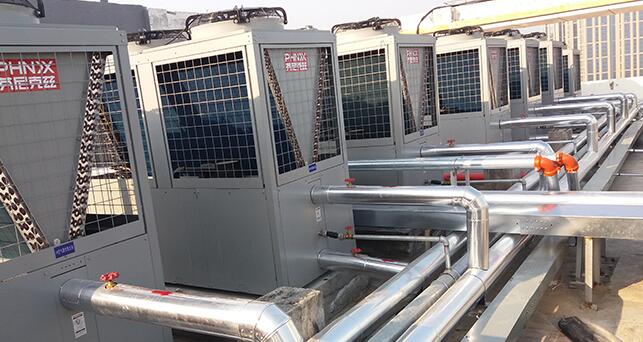 洗浴中心的熱水用什么設備加熱 