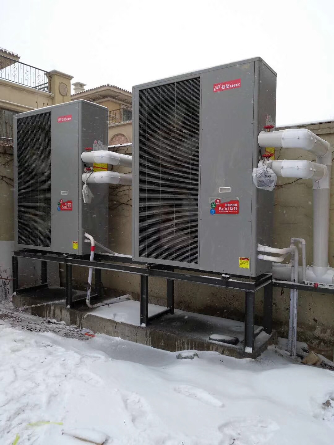 空氣能取暖設備一套多少錢 