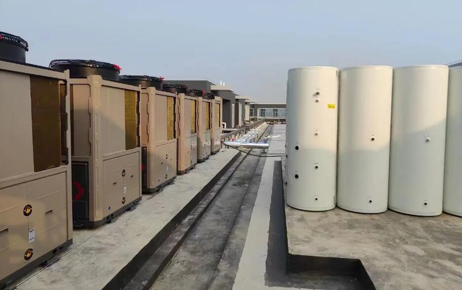 賓館熱水系統(tǒng)多數(shù)是哪種設(shè)備加熱的 