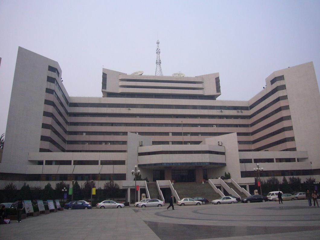 山東中醫(yī)藥大學(xué)附屬醫(yī)院(熱水項目)