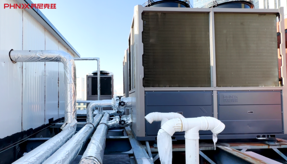 酒店供熱水什么設(shè)備最合適